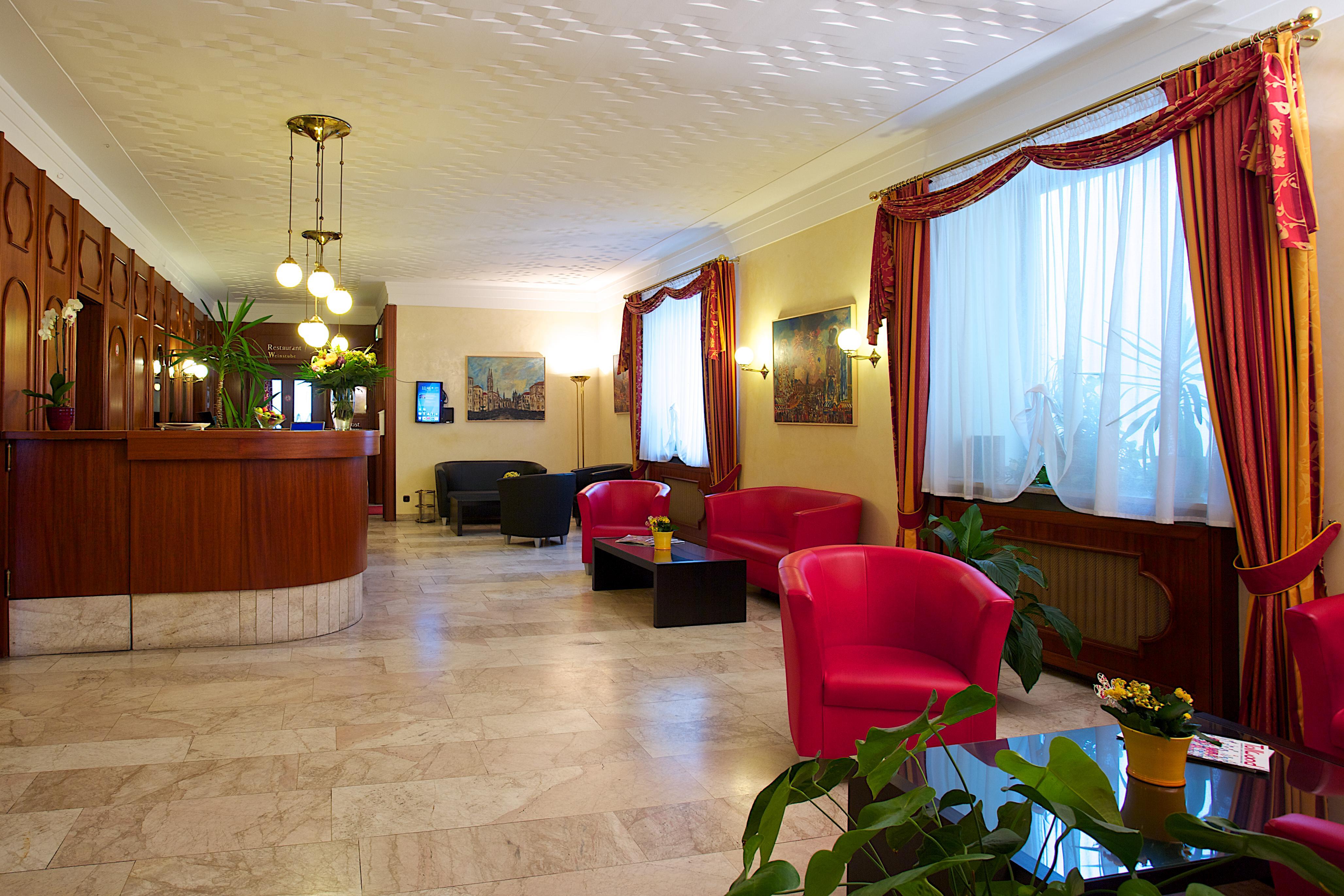 Hotel Carmen München