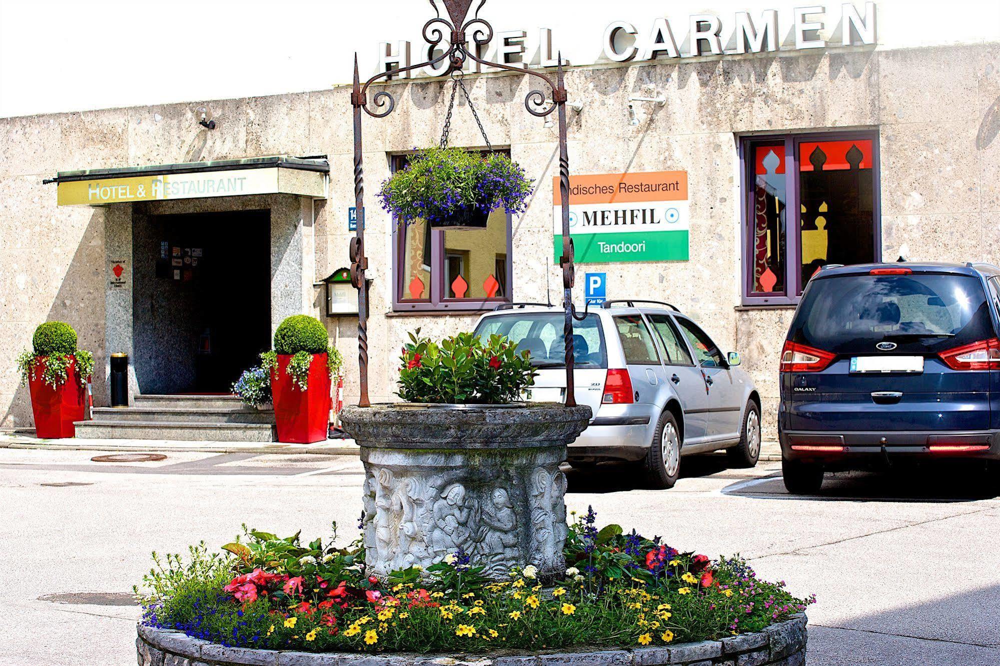Hotel Carmen 3*
