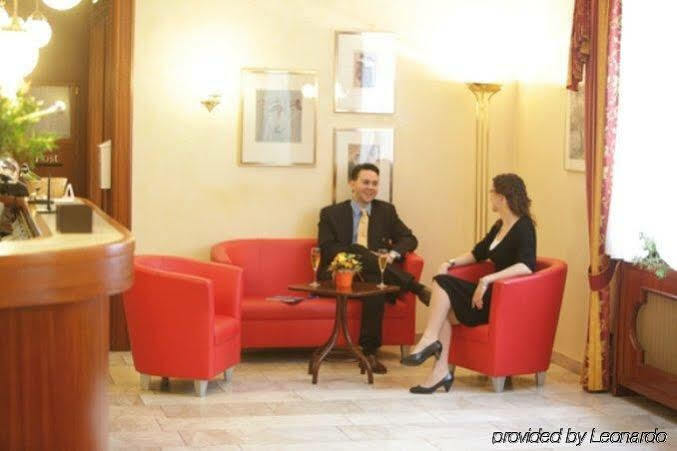 Carmen Hotel