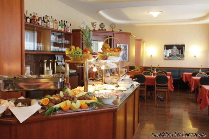 Hotel Carmen München